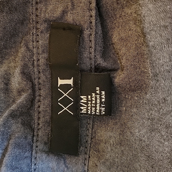 XXI TOP - Picture 4 of 4